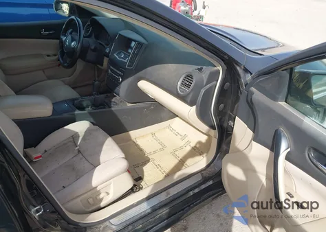 2013 Nissan Maxima 3.5 S z USA, uszkodzony, nr VIN 1N4AA5AP9DC805337